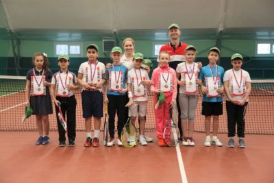 Групповые занятия по теннису для детей в Чемпион